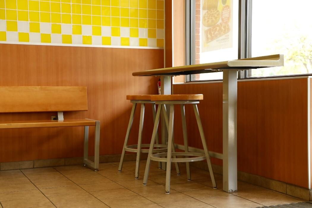 Images Hungry Howie's Pizza