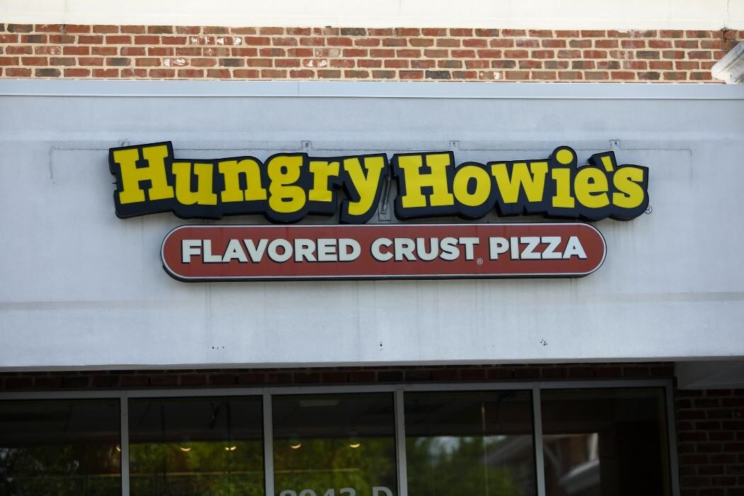 Images Hungry Howie's Pizza