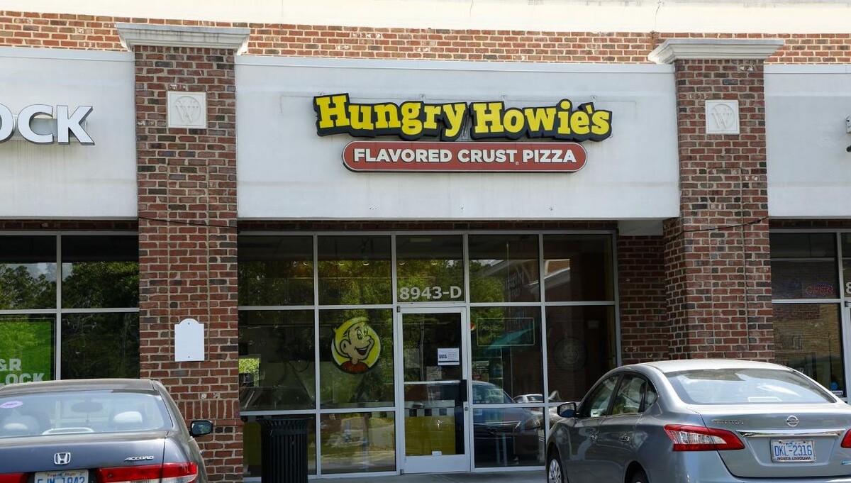 Images Hungry Howie's Pizza