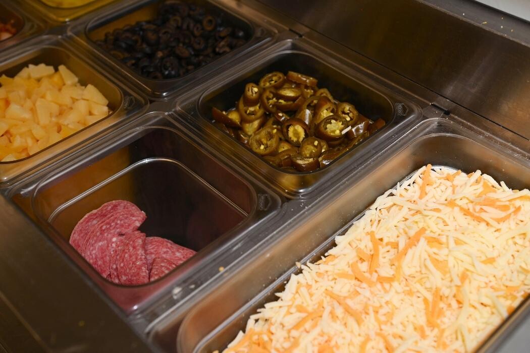 Images Hungry Howie's Pizza