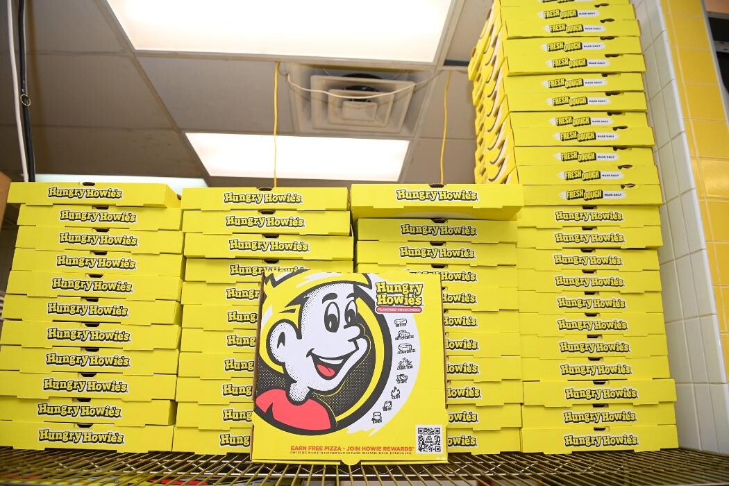Images Hungry Howie's Pizza