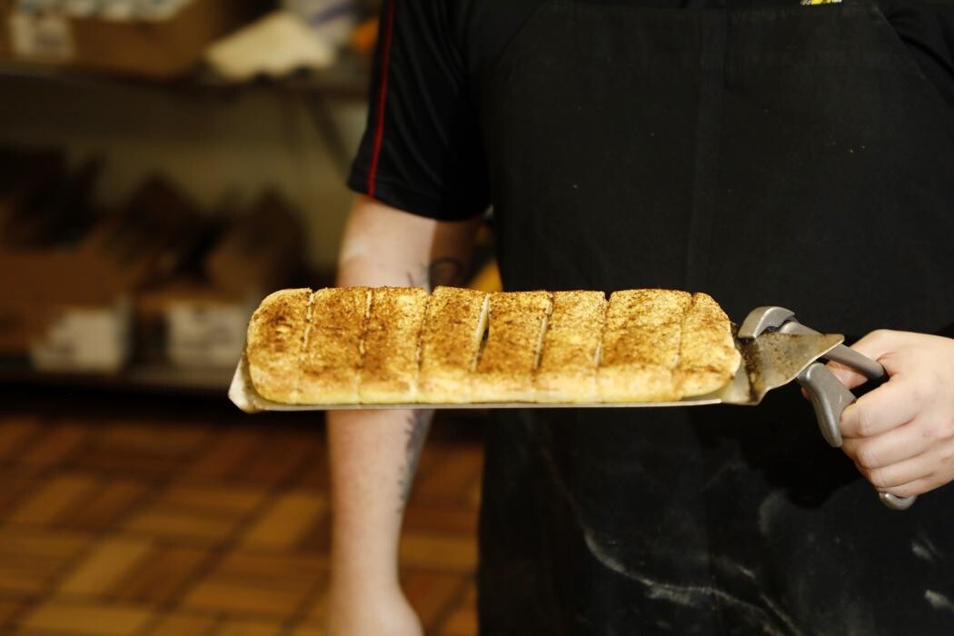 Images Hungry Howie's Pizza