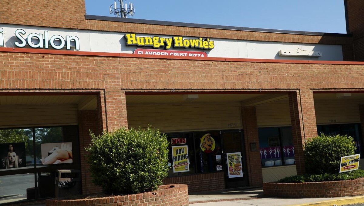 Images Hungry Howie's Pizza