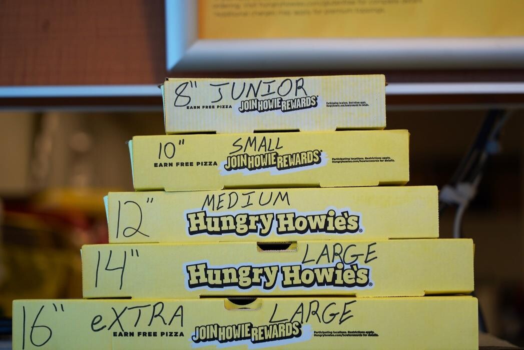 Images Hungry Howie's Pizza