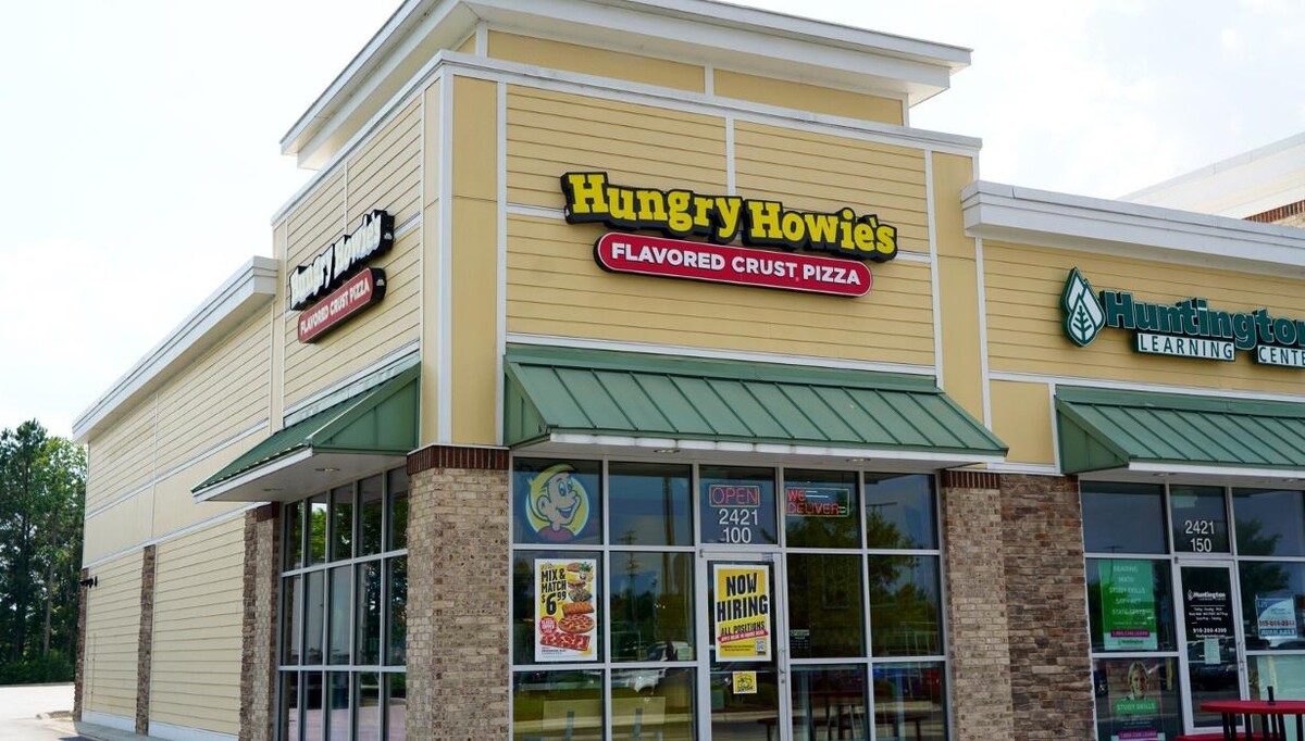 Images Hungry Howie's Pizza