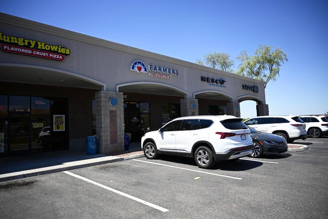 Images Hungry Howie's Pizza