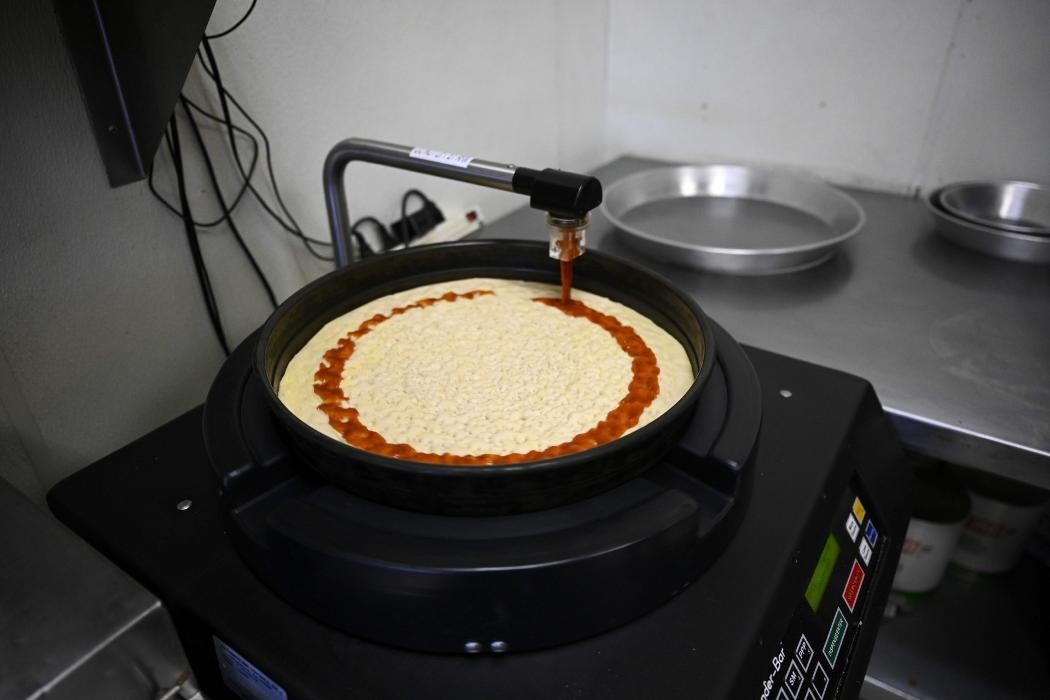 Images Hungry Howie's Pizza