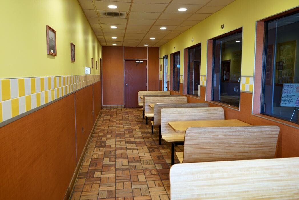 Images Hungry Howie's Pizza