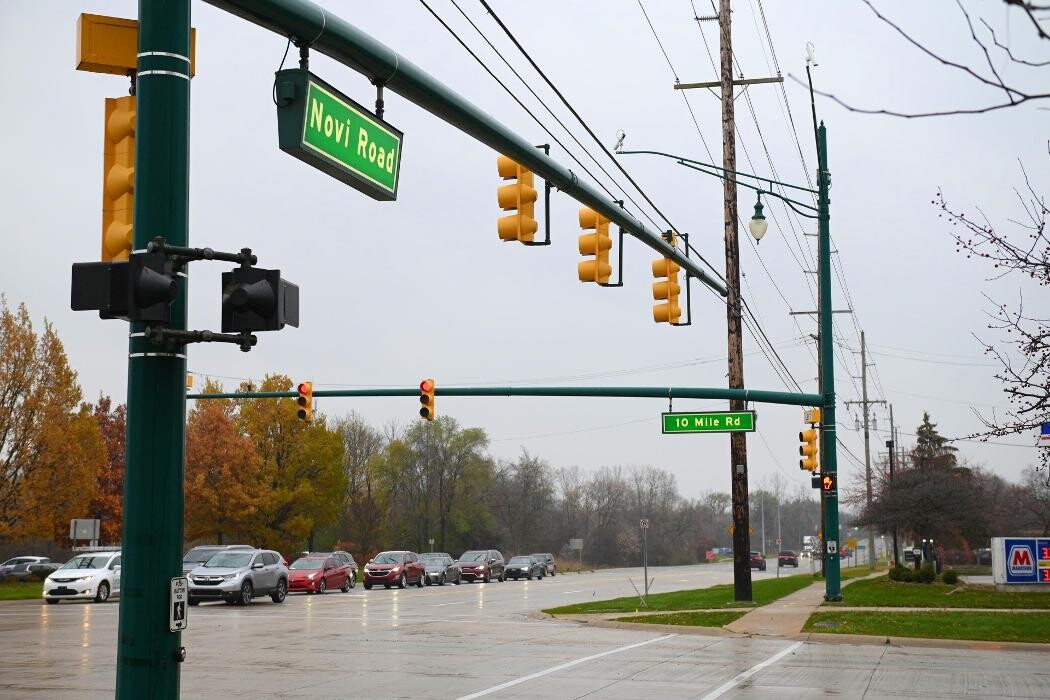 Images Hungry Howie's Pizza