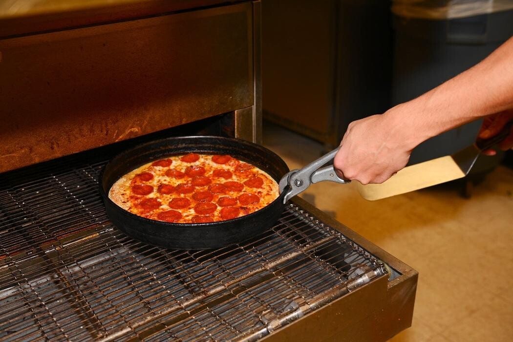 Images Hungry Howie's Pizza