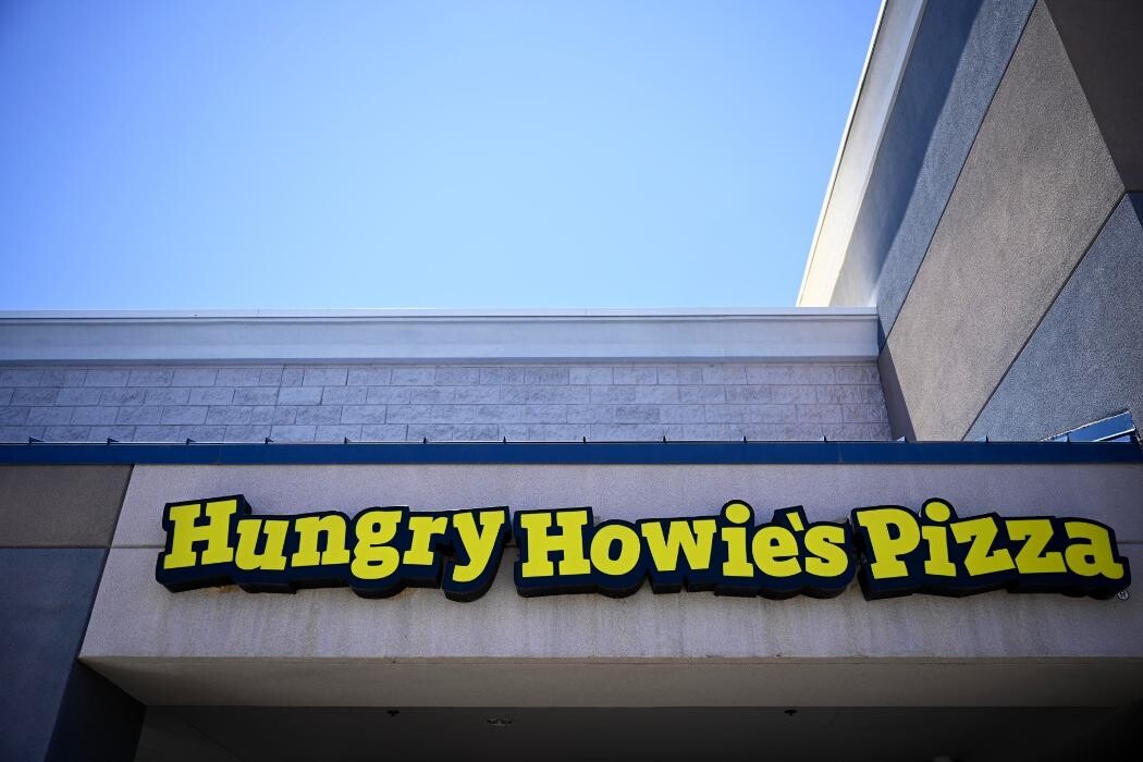 Images Hungry Howie's Pizza