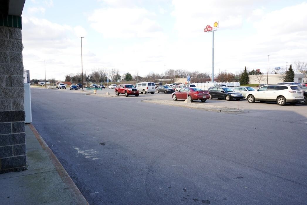 Images Hungry Howie's Pizza