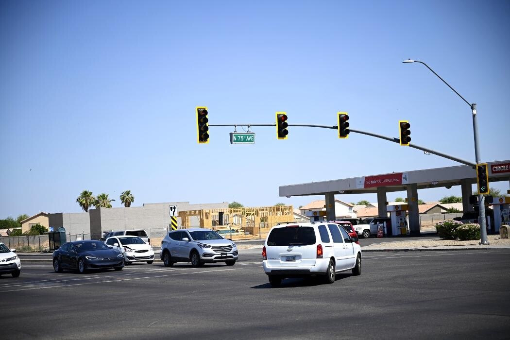 Images Hungry Howie's Pizza