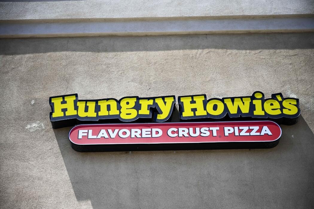 Images Hungry Howie's Pizza