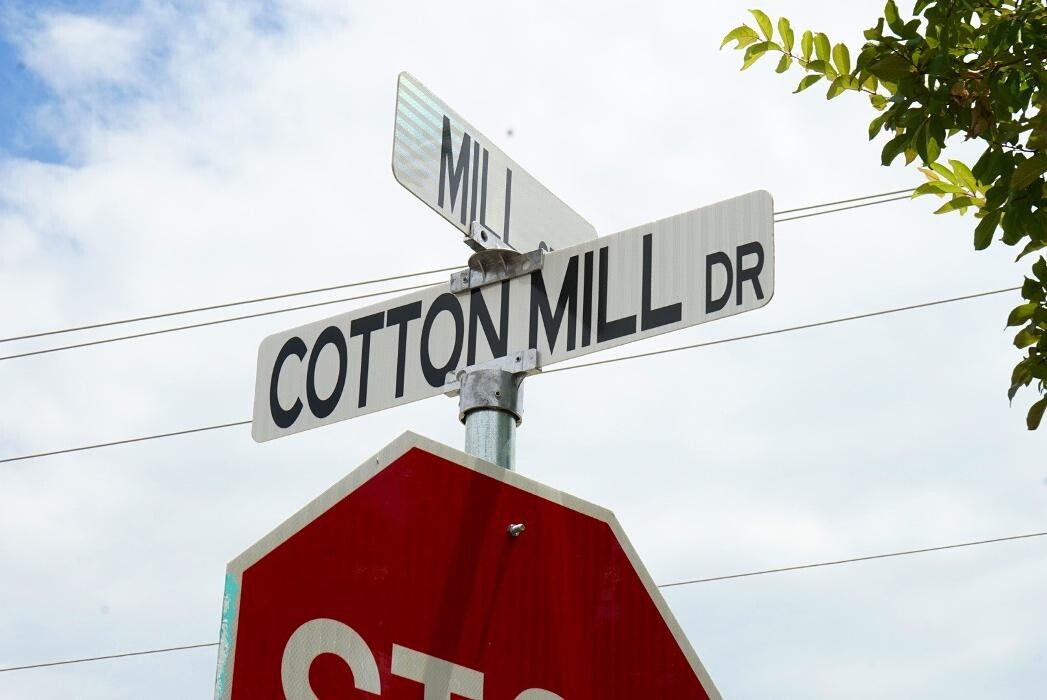 Images Hungry Howie's Pizza