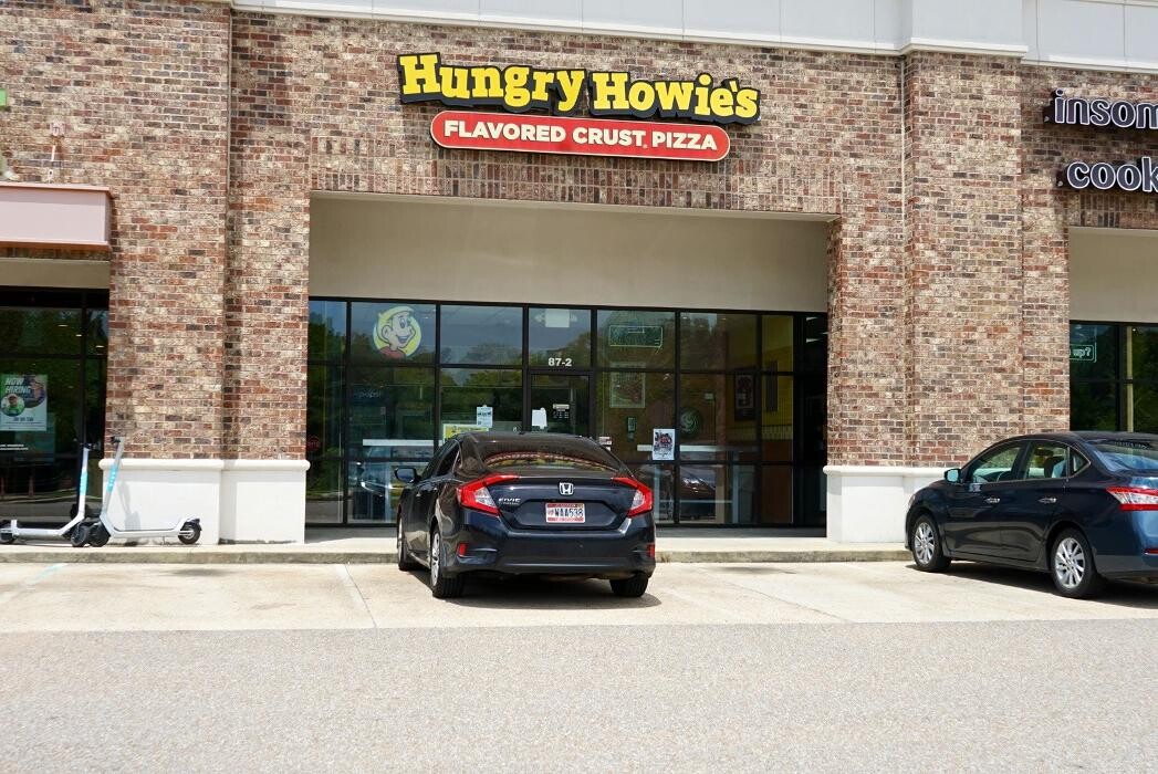 Images Hungry Howie's Pizza