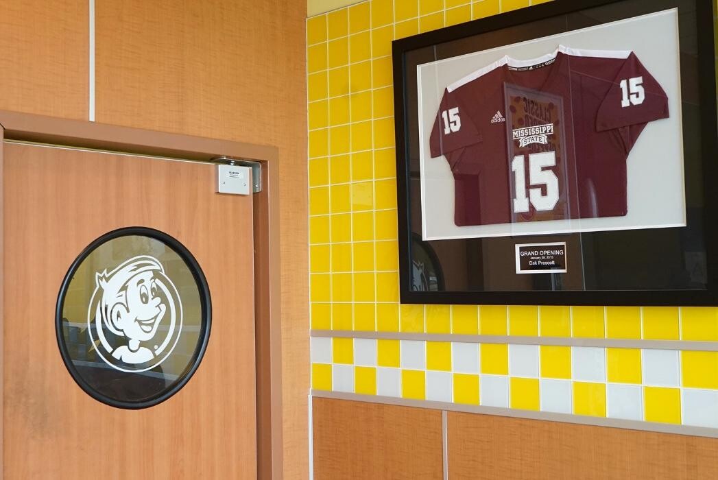 Images Hungry Howie's Pizza