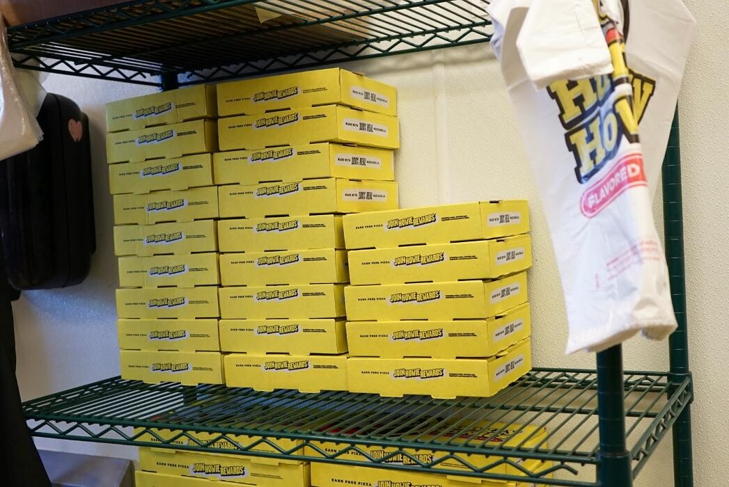 Images Hungry Howie's Pizza