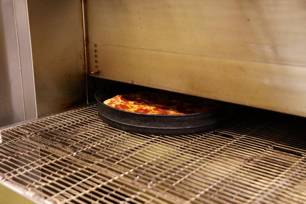 Images Hungry Howie's Pizza