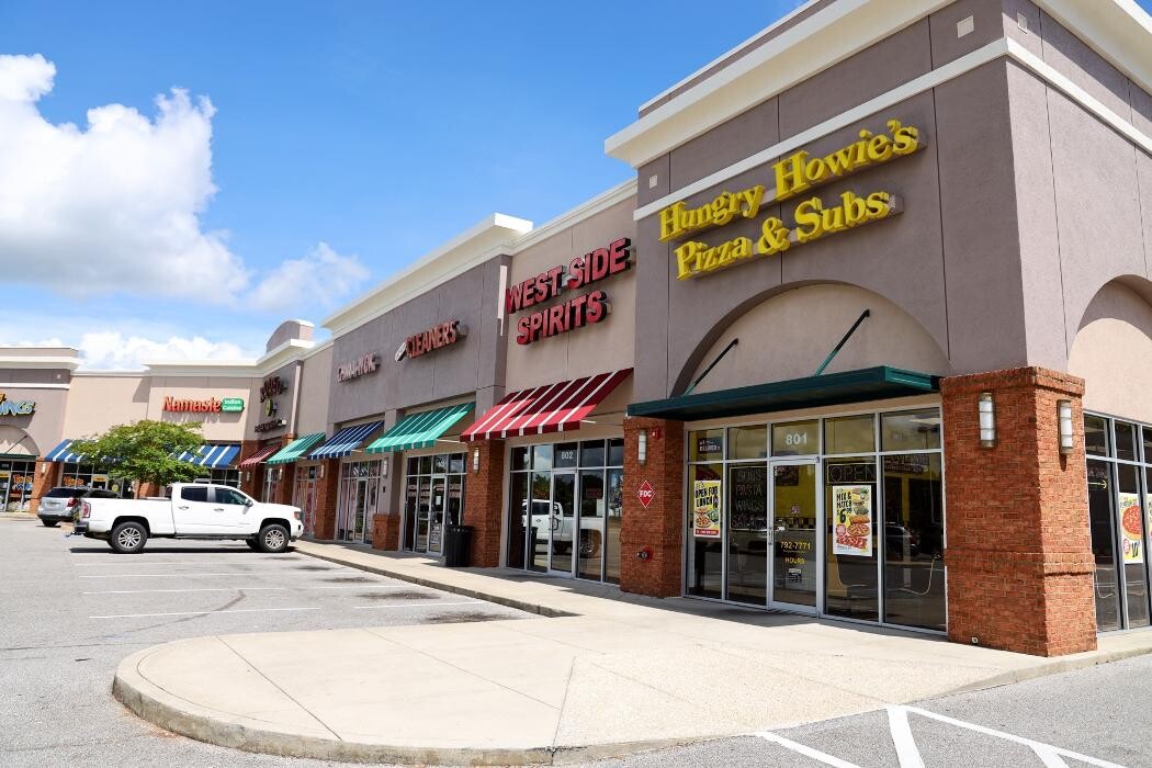 Images Hungry Howie's Pizza