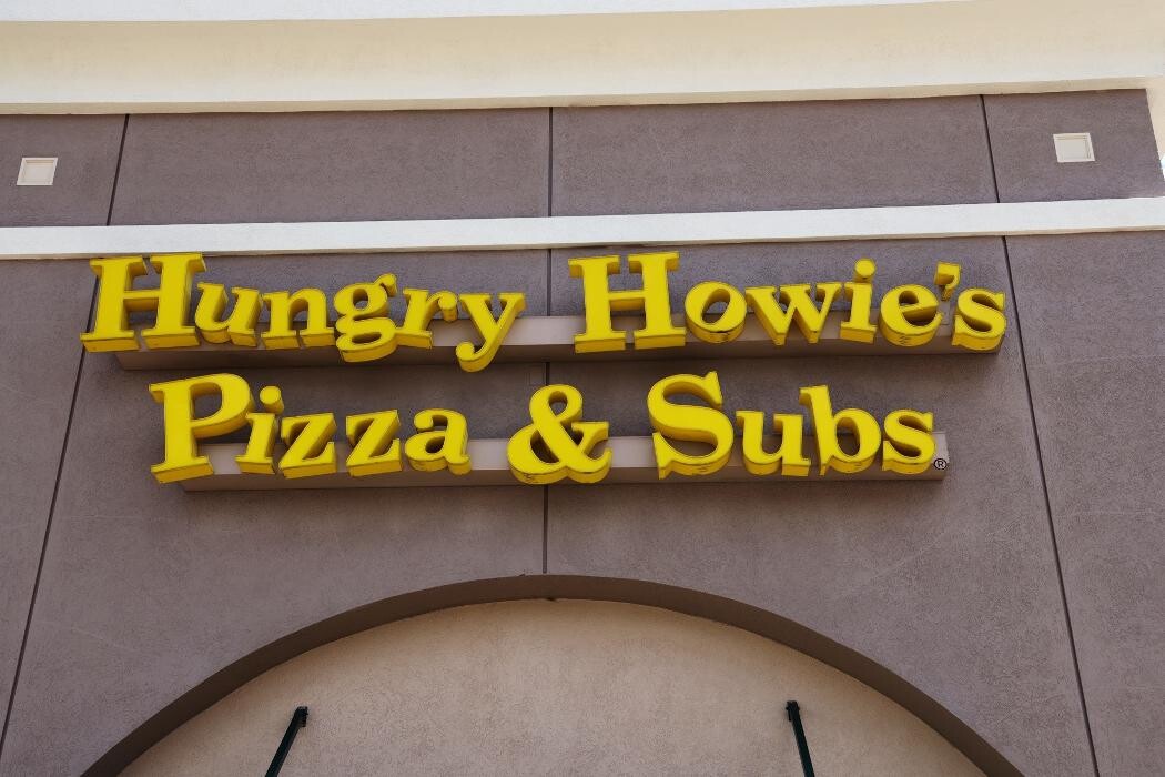 Images Hungry Howie's Pizza