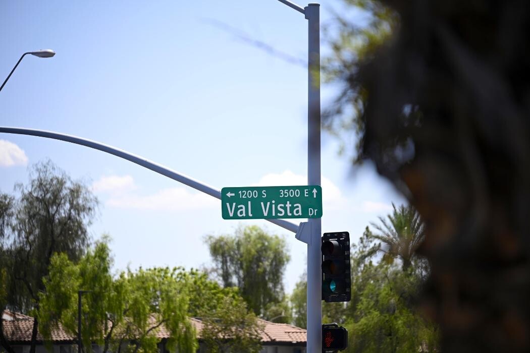 Images Hungry Howie's Pizza