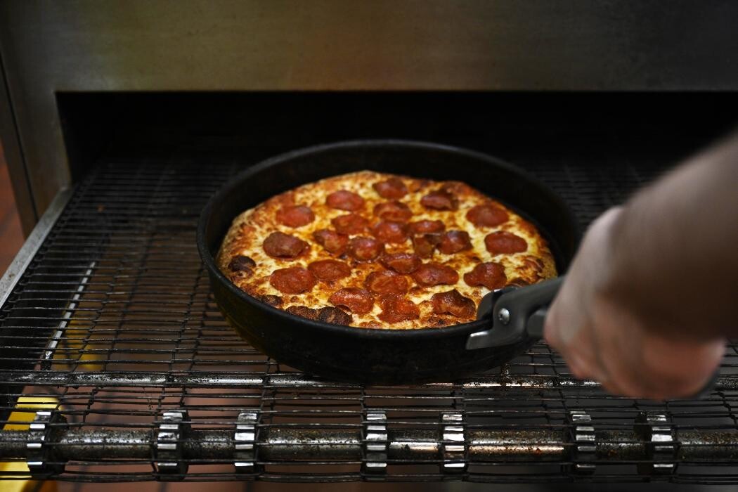 Images Hungry Howie's Pizza