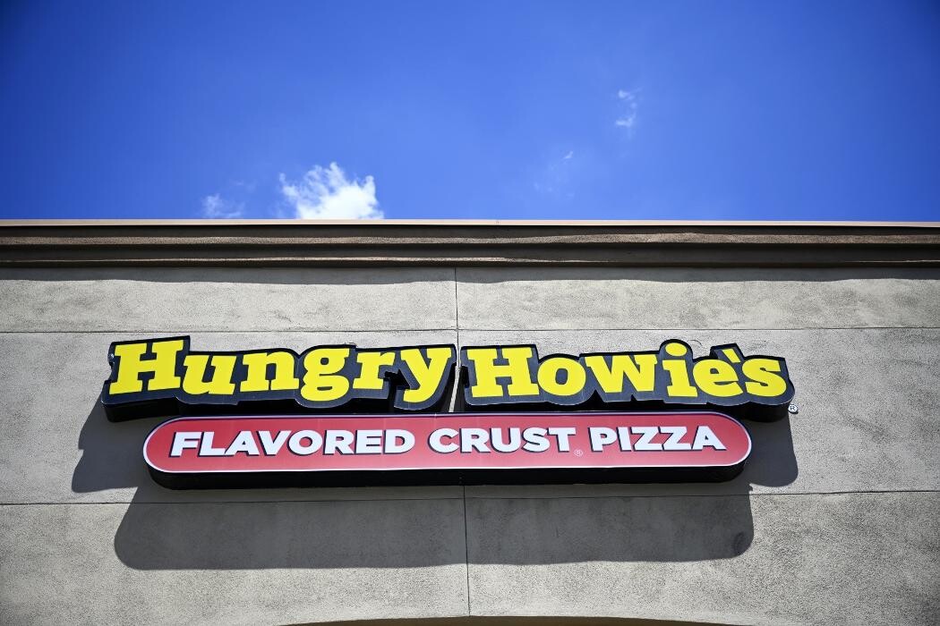 Images Hungry Howie's Pizza