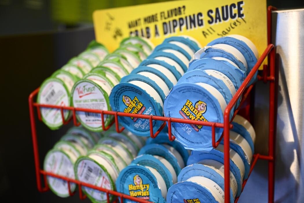 Images Hungry Howie's Pizza