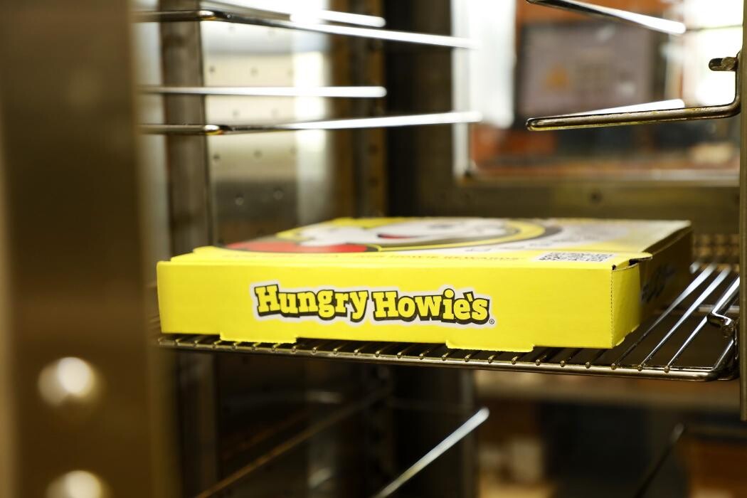 Images Hungry Howie's Pizza