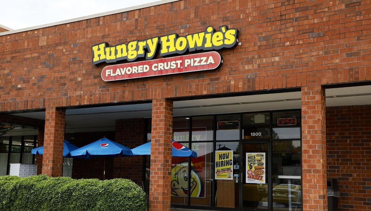 Images Hungry Howie's Pizza