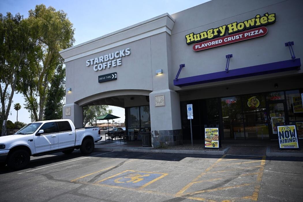 Images Hungry Howie's Pizza