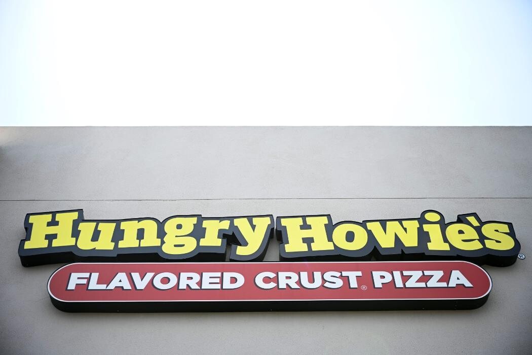 Images Hungry Howie's Pizza