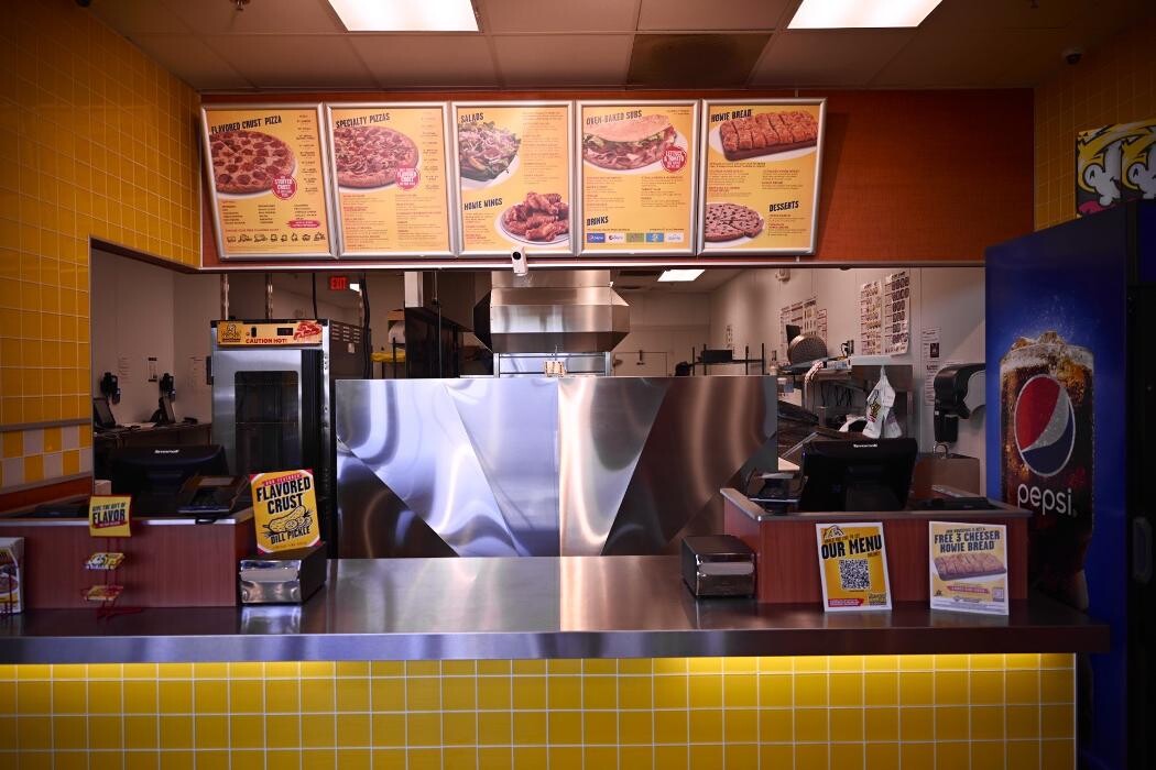 Images Hungry Howie's Pizza