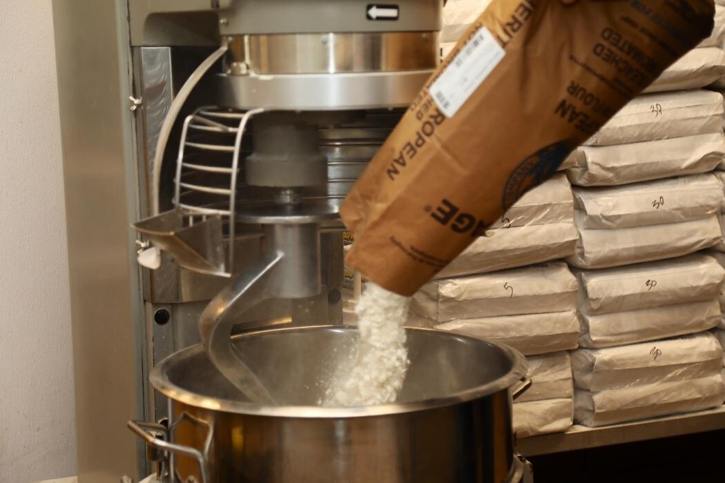 Images Hungry Howie's Pizza