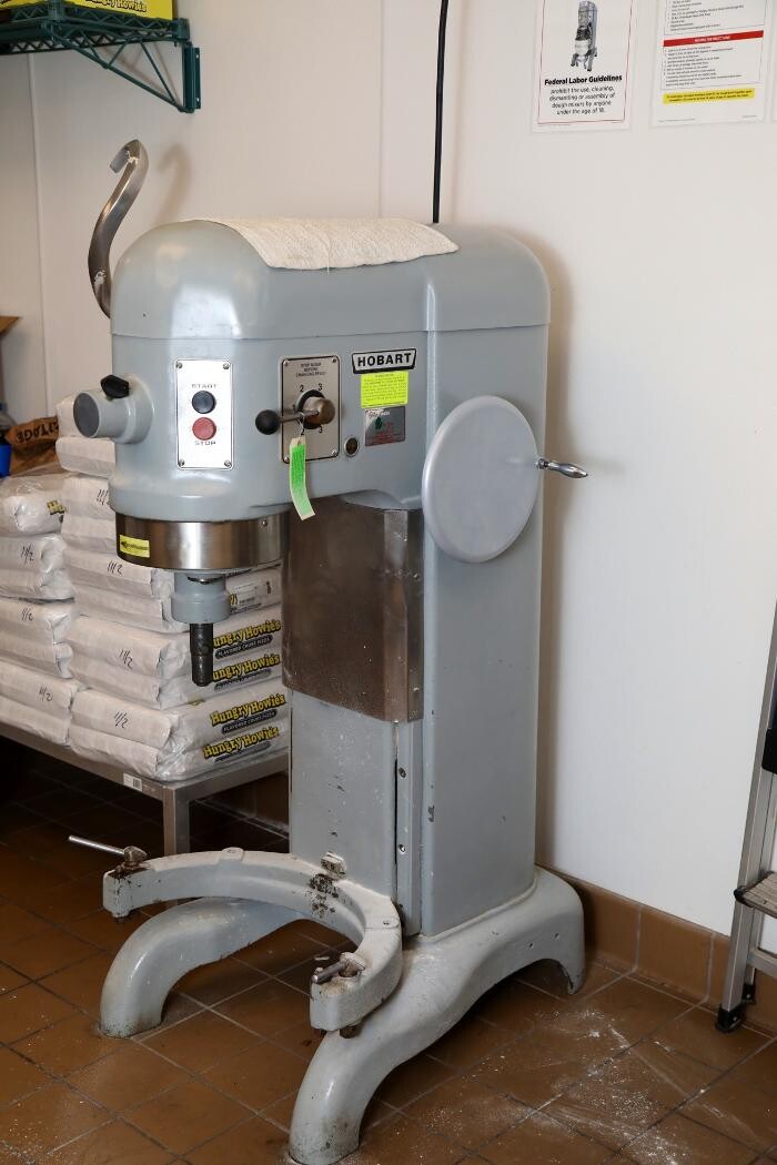 Images Hungry Howie's Pizza