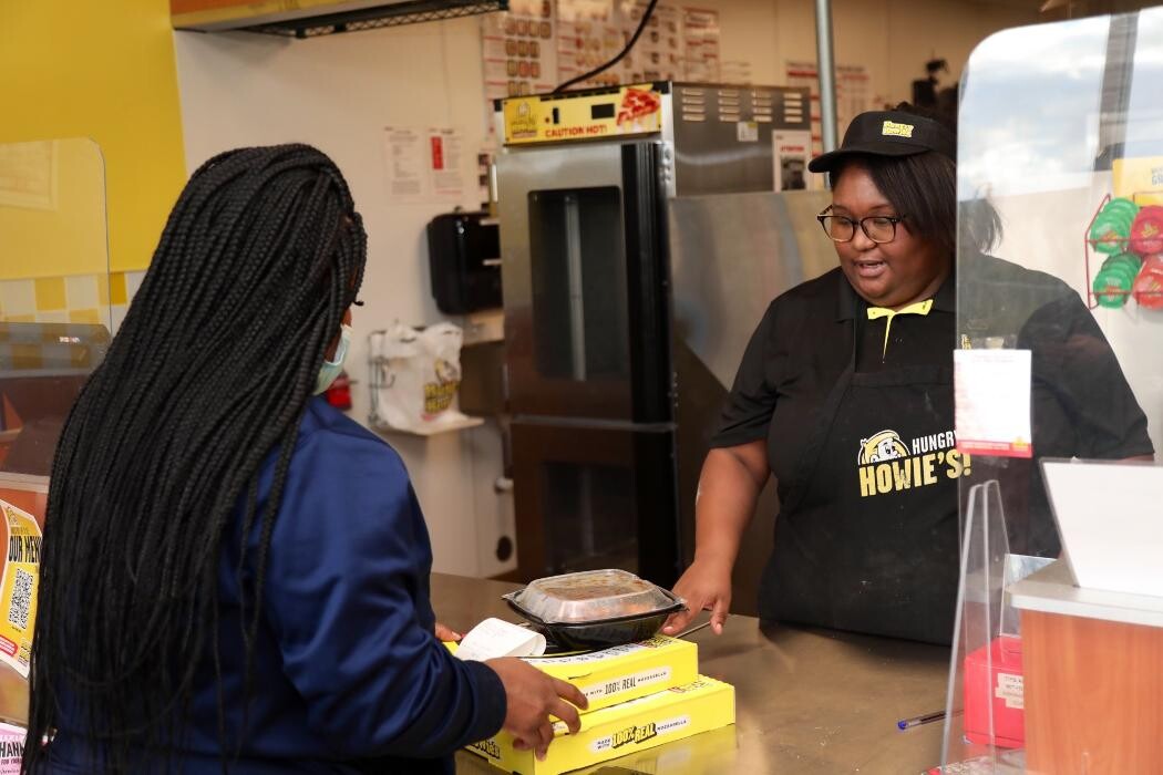 Images Hungry Howie's Pizza