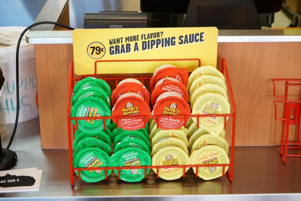 Images Hungry Howie's Pizza