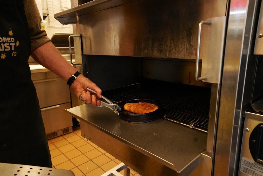 Images Hungry Howie's Pizza