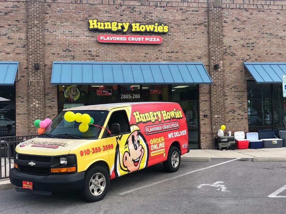 Images Hungry Howie's Pizza