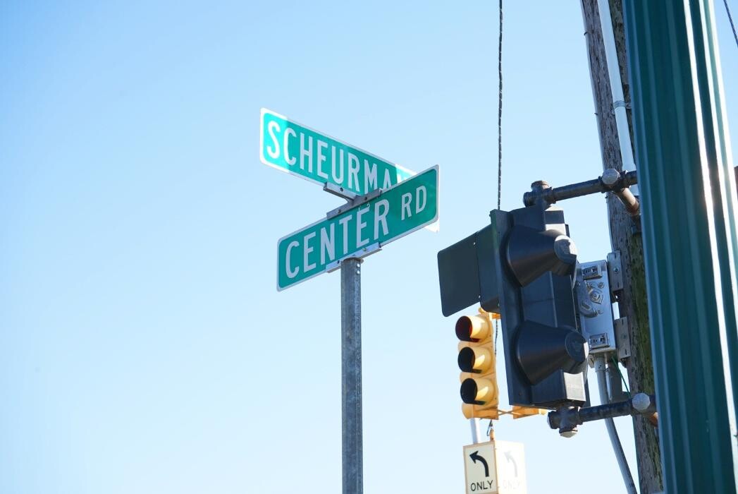 Images Hungry Howie's Pizza