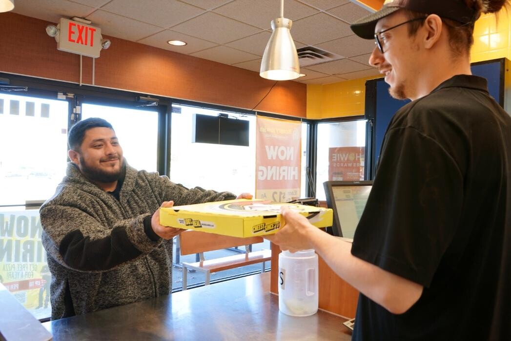 Images Hungry Howie's Pizza