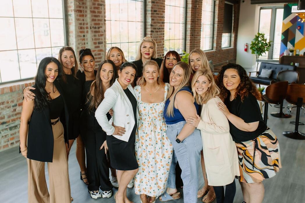 Images Georgous Aesthetic Bar