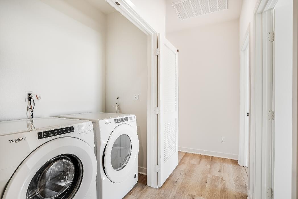 Images Enclave Heritage Townhomes