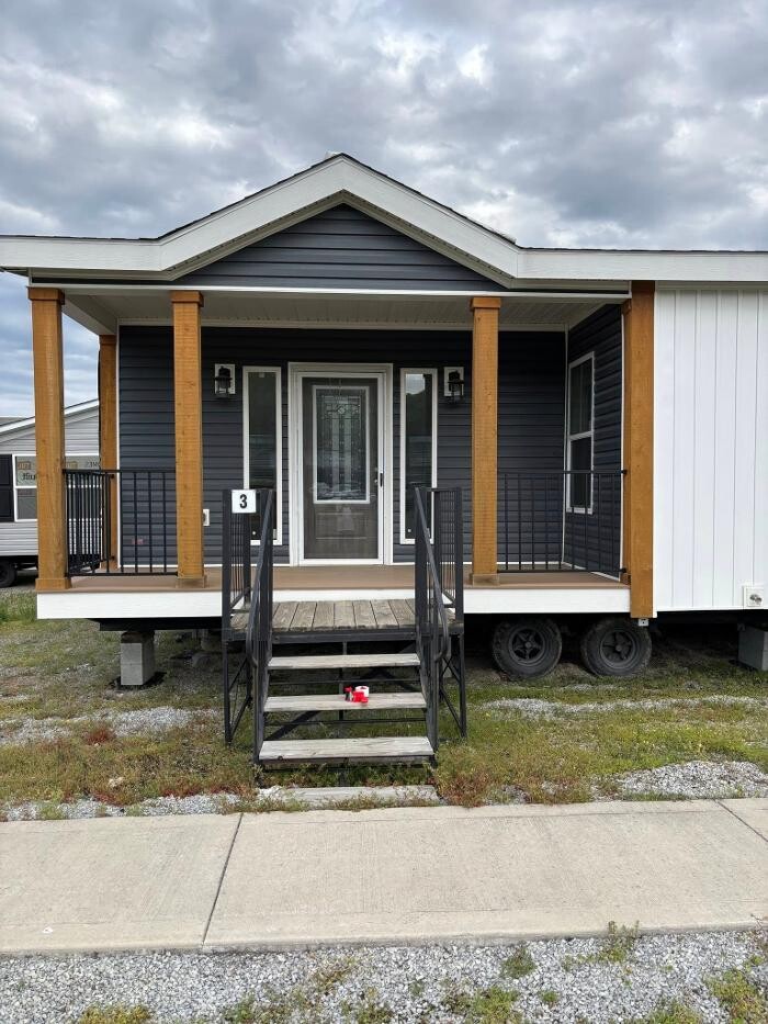 Images Monroe County Mobile Homes, Inc.