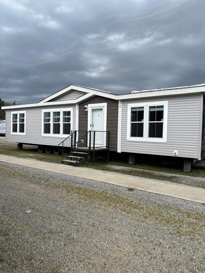 Images Monroe County Mobile Homes, Inc.