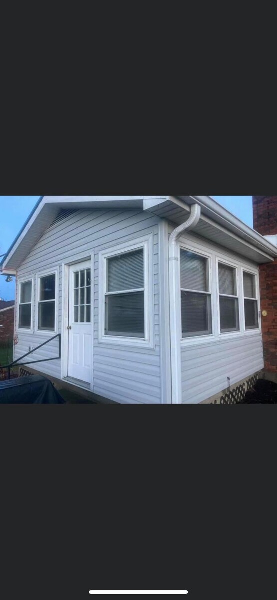 Images Rise & Shine Pressure Washing & Painting LLC