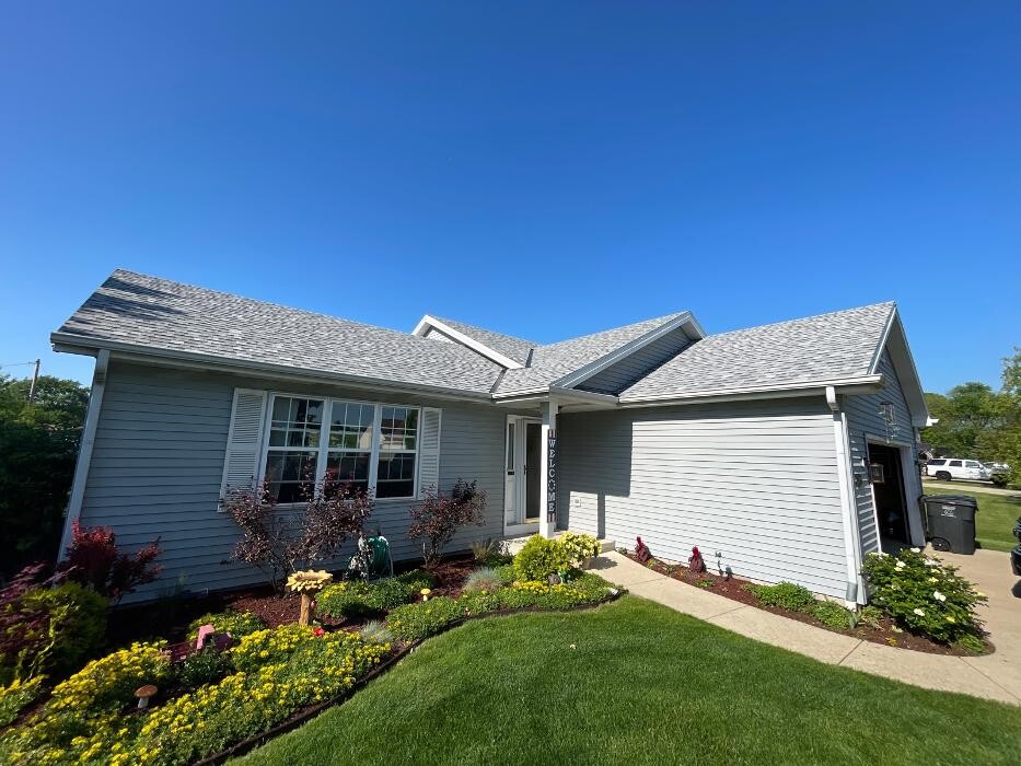 Images Milwaukee Roofing