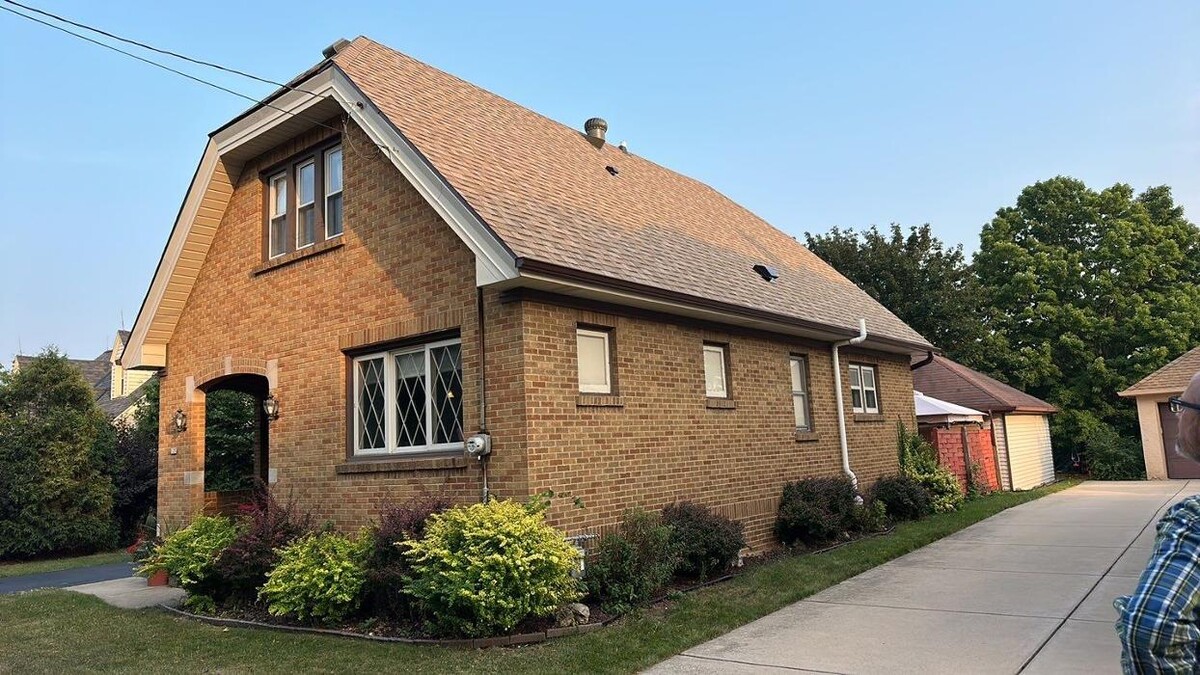 Images Milwaukee Roofing