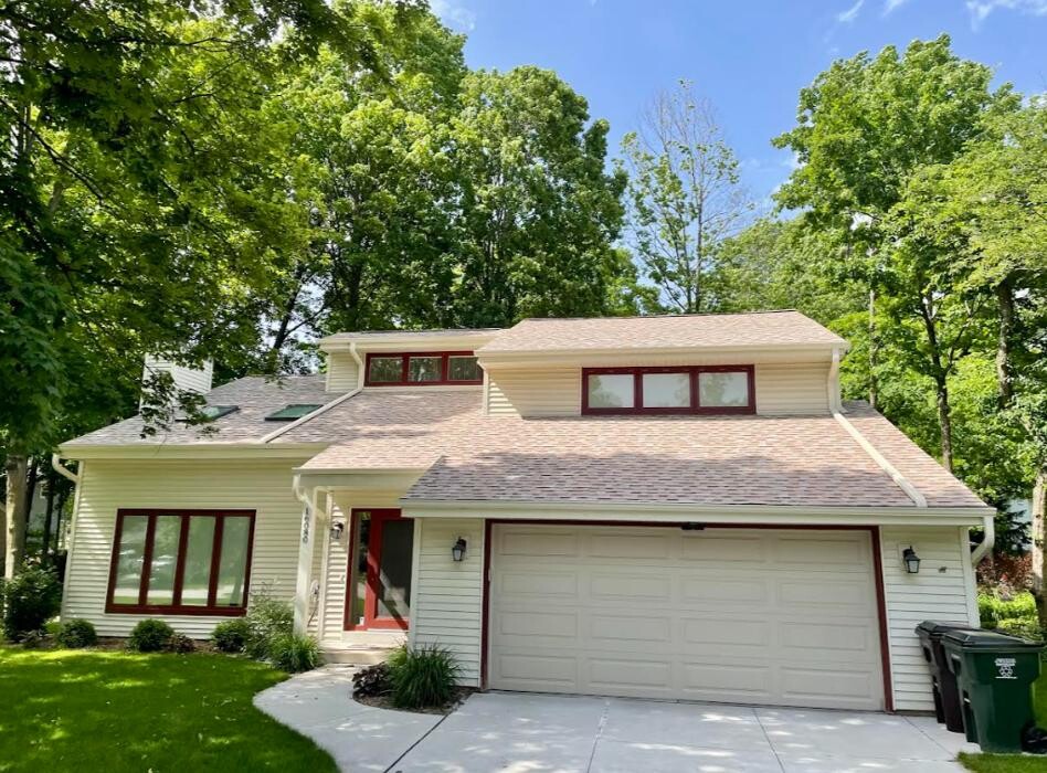 Images Milwaukee Roofing